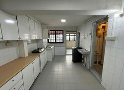 Blk 12 Holland Vista (Queenstown), HDB 3 Rooms #559502001